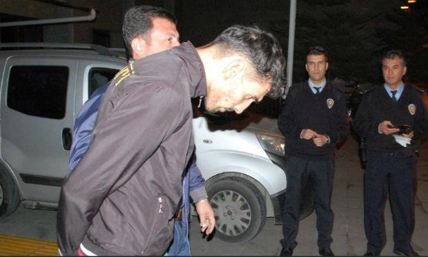 Foram detidos um belga de origem marroquina identificado como Ahmed Dahmani (foto) e outros dois homens de origem síria  / Foto: AFP