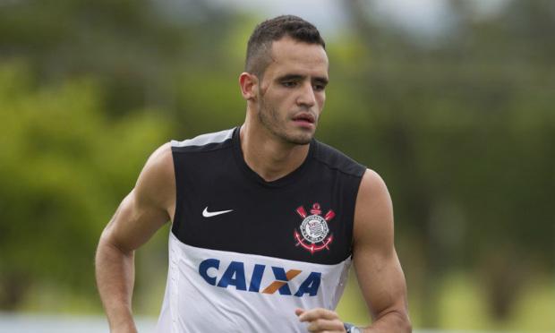 O contrato de Renato Augusto com o Corinthians se encerra no final de 2016 e possui uma cláusula de rescisão estipulada em 8 milhões de euros  / Foto: Reprodução/Agência Corinthians
