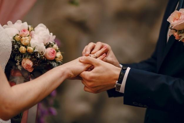 Registros de casamento têm queda de 26% em 2020, aponta IBGE