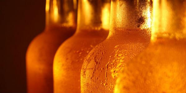 Imagem de garrafas de cerveja (Foto: Free Images)