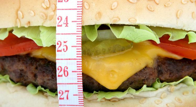 Adolescentes com sobrepeso ou obesidade apresentam frequência maior de alterações nos músculos da face e de hábitos prejudiciais à nutrição (Foto ilustrativa: Free Images)