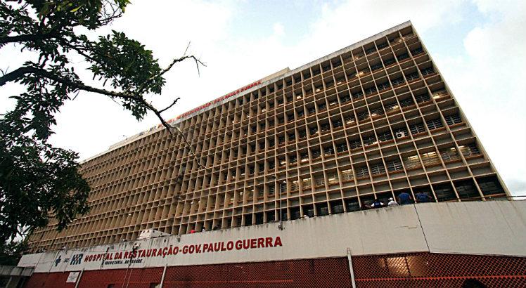 O Hospital da Restauração e mais seis unidades no Grande Recife contarão com 3.066 profissionais reforçando as escalas (Foto: Diego Nigro / JC Imagem)