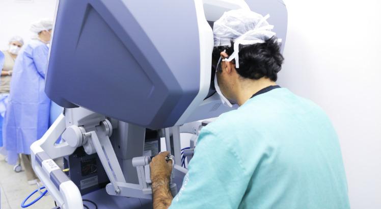 Pacientes contam com a abordagem cirúrgica robótica para o tratamento de doenças (Foto: Divulgação)                  