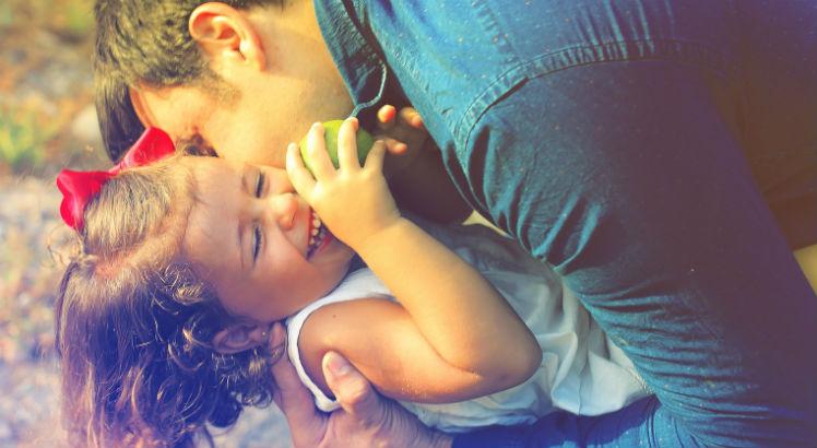 Minicursos abordam importância das relações reais entre pais e filhos, desde a gestação até a adolescência (Foto ilustrativa: Pixabay)