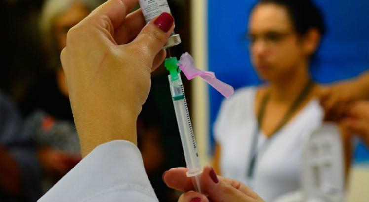 Ministro da Saúde, Luiz Henrique Mandetta, recomendou aumentar o número de pessoas vacinadas contra difteria em todo o Brasil (Foto: Rovena Rosa/Agência Brasil)