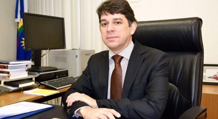 César Caúla – procurador geral do Estado de PE
