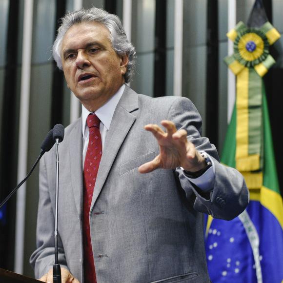 Líder do DEM no Senado, Ronaldo Caiado (GO), acusou Barbosa de ser o mentor das "pedaladas fiscais". Foto: Moreira Mariz/ Agência Senado