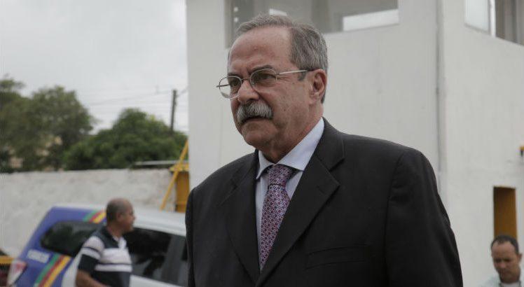 Após falas polêmicas, Pedro Eurico, secretário de Justiça de Pernambuco, completa um mês fora dos holofotes
