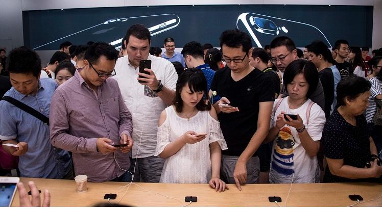 Loja da Apple na China. Foto: AFP / JOHANNES EISELE