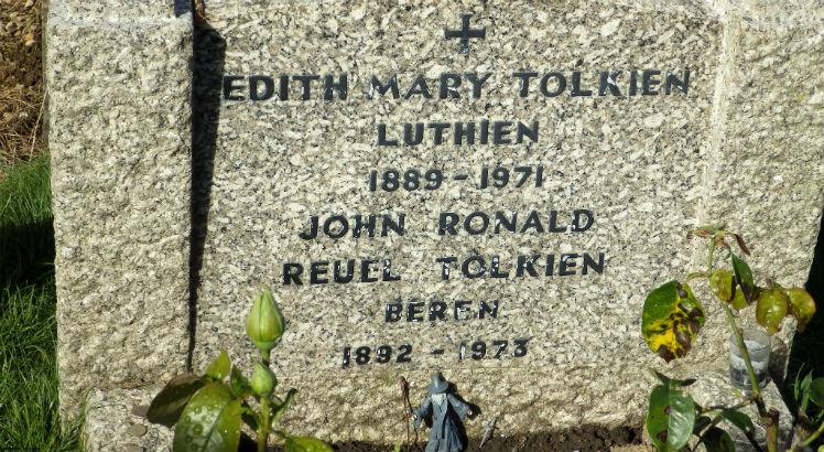 Túmulo de Tolkien, na Inglaterra