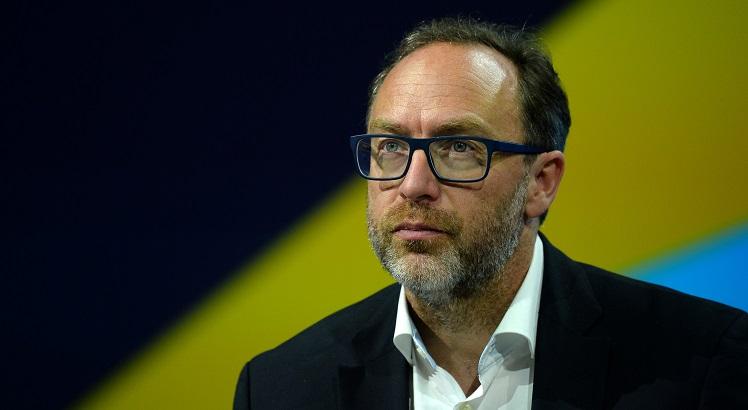 Jimmy Wales, co-fundador da Wikipedia. AFP PHOTO / ERIC PIERMONT