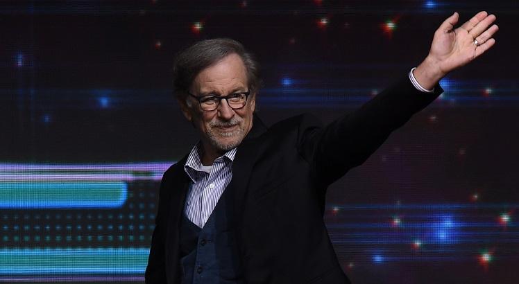 Steven Spielberg no painel da Warner Bros. Pictures para apresentar sue filme, "Ready Player One". Kevin Winter/Getty Images/AFP