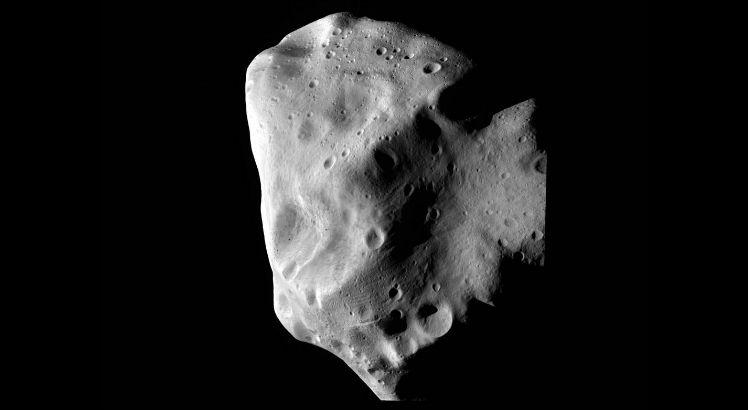 Asteroide 2006 HV5 passará próximo da Terra hoje (26); veja trajetória do astro