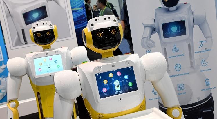 Robôs Sanbot Max, da Qihan (Ethan Miller/Getty Images/AFP)