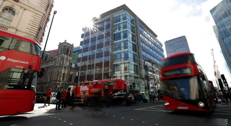 O escritório da Cambridge Analytics, em Londres (Daniel LEAL-OLIVAS / AFP)