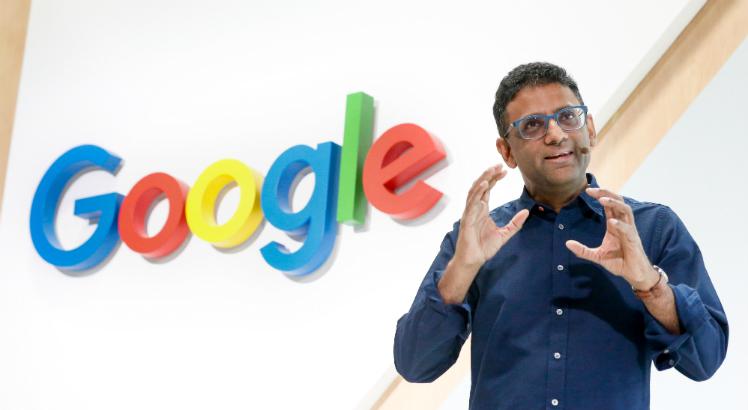 Ben Gomes, vice-presidente de busca do Google (Foto: Amy Osborne/ AFP)