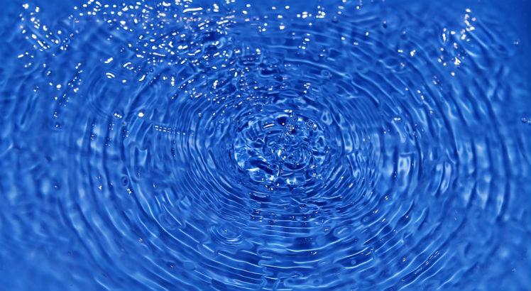 O gerador de média escala GEN-350 da Watergen pode produzir uma média de 600 litros de água potável por dia. Ele vem com um reservatório embutido e um sistema de tratamento de água. Foto: Pixabay