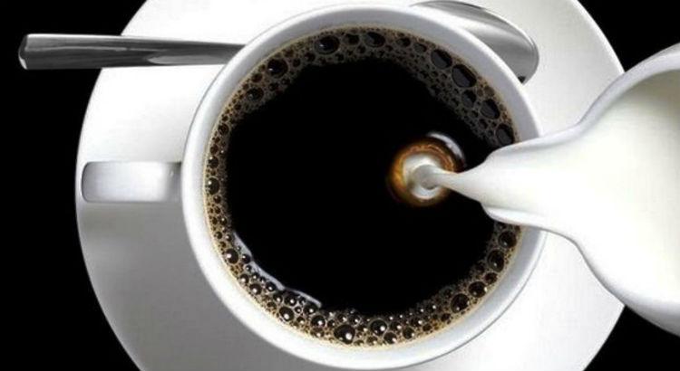 O tradicional café com leite / Foto: Reprodução