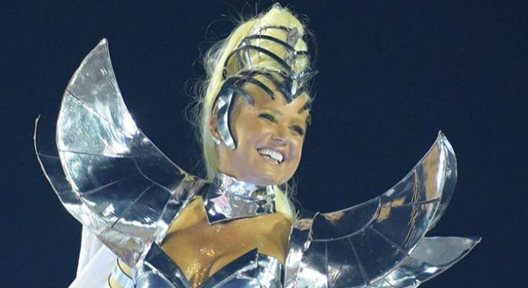 Xuxa no desfile da Grande Rio - Foto: reprodução do Instagram