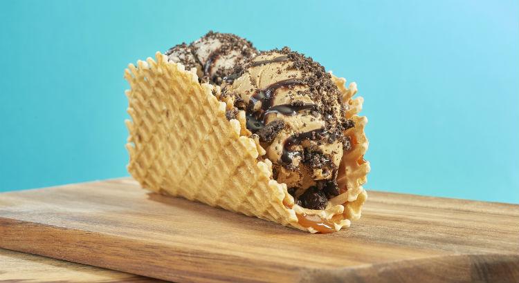 CHILL-ACO é feito com massa de waffle e recheado com  com dois sabores de sorvete. Foto: Reprodução/ Ben & Jerry’s 