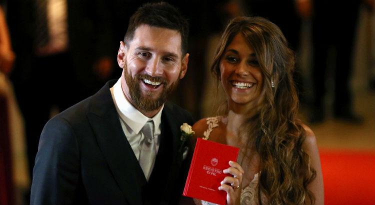 Messi e Antonella.Foto: Reprodução/REUTERS/Marcos Brindicci