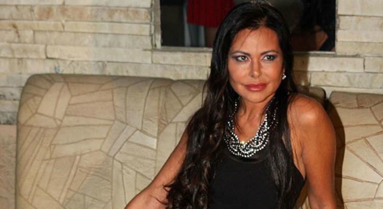 Leila Lopes foi encontrada morta em dezembro de 2009; no apartamento da atriz foram achados cartas, remédios e comida misturada a veneno - Foto: reprodução