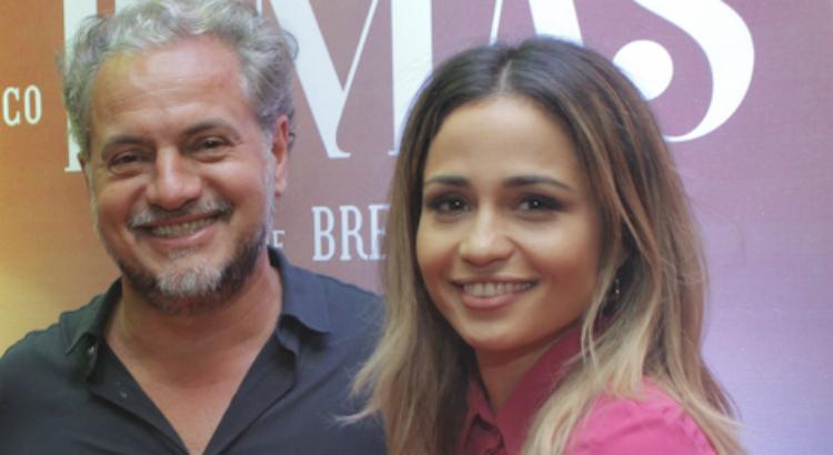 O diretor Breno Silveira com a atriz Nanda Costa, na pré-estreia no Recife do filme "Entre Irmãs" - Foto: Dayvison Nunes / JC Imagem