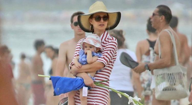 Natalie Portman com a filha, Amalia - Foto: Divulgação