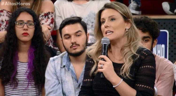 Daiana Garbin no "Altas Horas" - Foto: reprodução da TV Globo