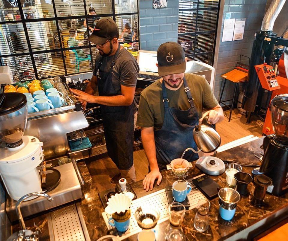 Baristas do Kaffe em ação. Foto Divulgação