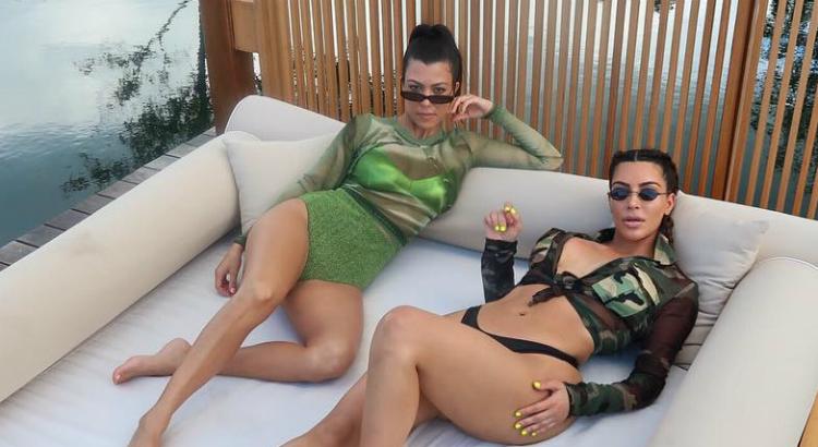 Kim e Kourtney Kardashian
Foto: Reprodução/Instagram