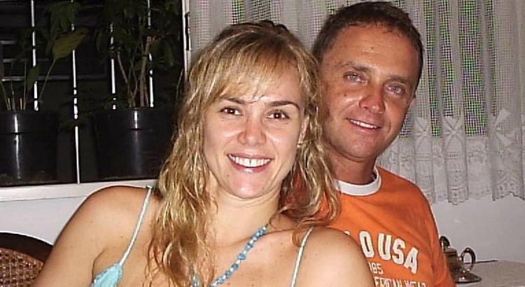 Ana Paula Almeida e o marido José Roberto em foto retirada em 2006. Imagem: Reprodução/Instagram