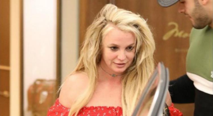 Britney Spears recebe 'day off' da clínica psiquiátrica. Foto: Reprodução/TMZ