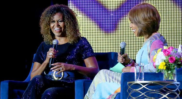 Michelle Obama e Gayle King no Essence Fest (Imagem: Reprodução /  Instagram)