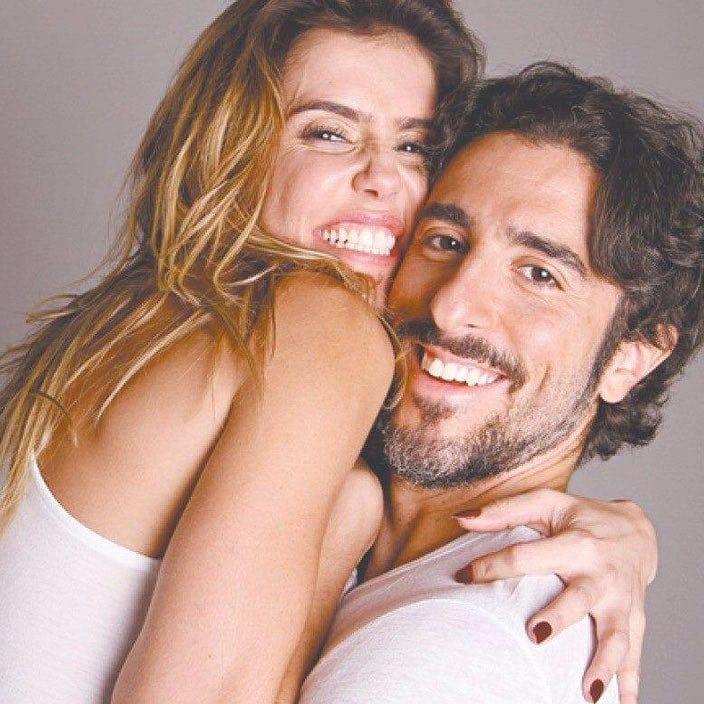 Deborah Secco e Marcos Mion contracenaram juntos em 2014 (Foto: Reprodução/Instagram)

