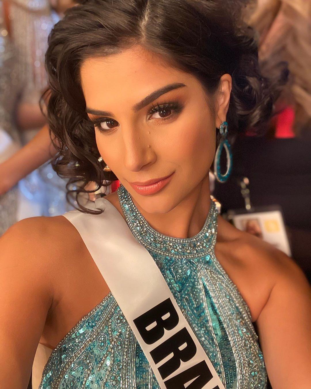 Julia Horta representa o Brasil no Miss Universo 2019 (Foto: Reprodução/Instagram)
