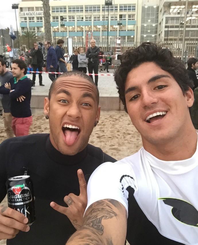 Neymar e Gabriel Medina são grandes amigos (Foto: Reprodução/Internet)