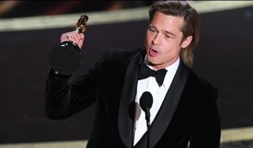 Brad Pitt foi o Melhor Ator Coadjuvante (Foto: Reprodução/Instagram)
