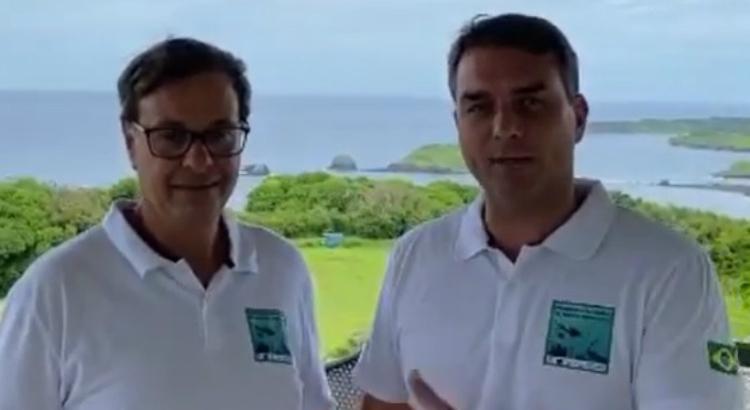 Flávio Bolsonaro e Gilson Machado Neto anunciam exploração turística em área de preservação ambiental. Foto: Reprodução/Instagram