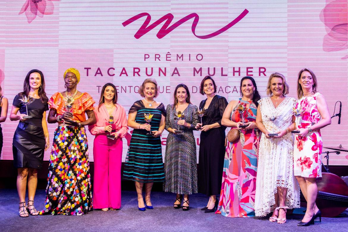 Prêmio Tacaruna Mulher aconteceu na última quarta-feira (04), no Rooftop do mall. Foto: Dayvison Nunes