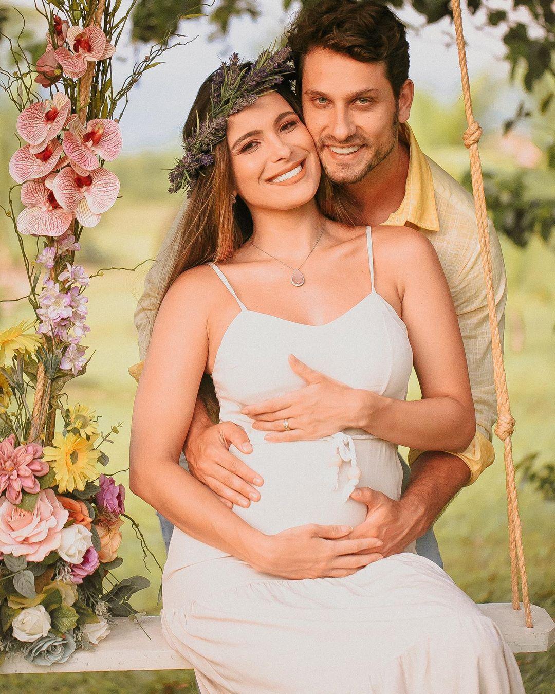 Elieser Ambrósio e Kamilla Salgado estão grávidos! Foto: Reprodução/Instagram