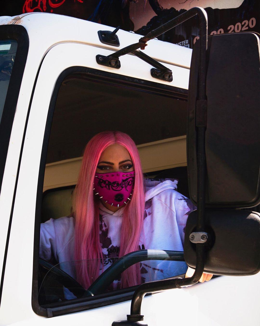 Lady Gaga distribui novo álbum em caminhão. Foto: Reprodução/Instagram