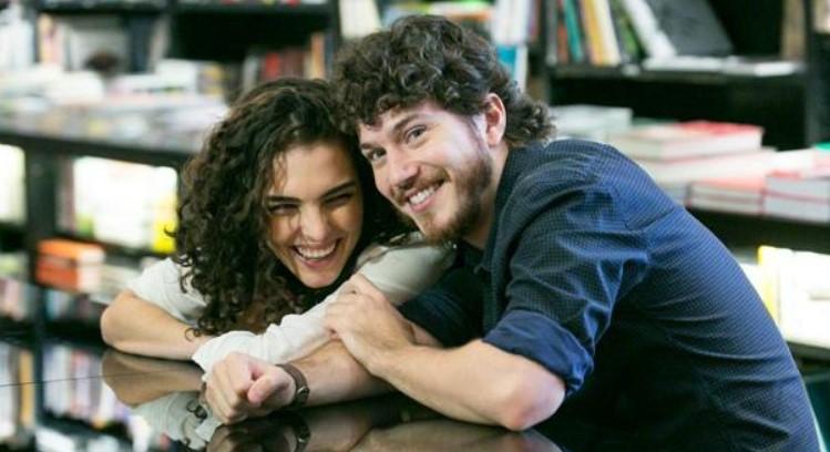 Julia Konrad e Caio Paduan namoraram até 2017 (Foto: Reprodução)
