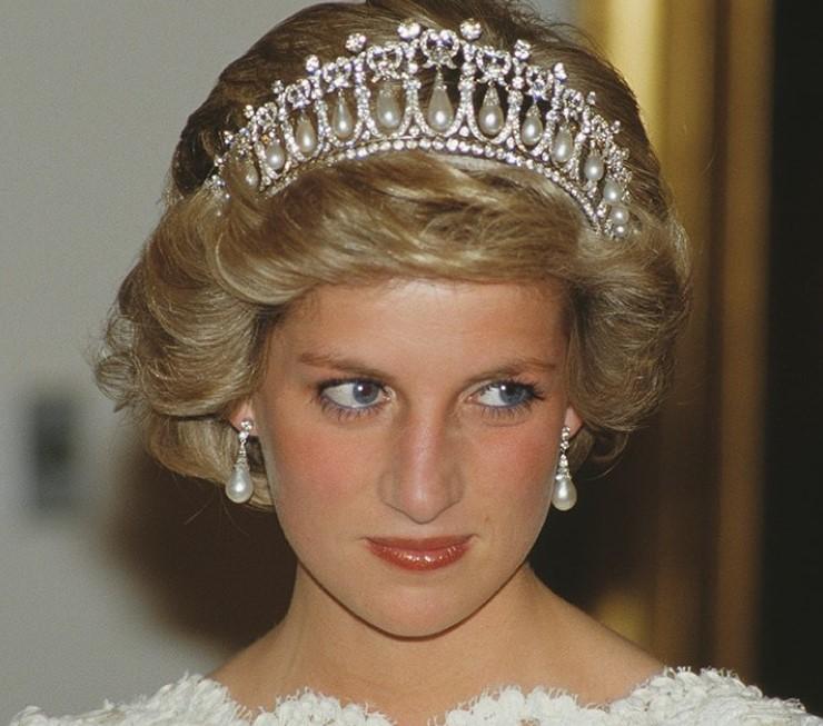 Princesa Diana foi vítima de um acidente de carro em Paris (Foto: Reprodução/Instagram)