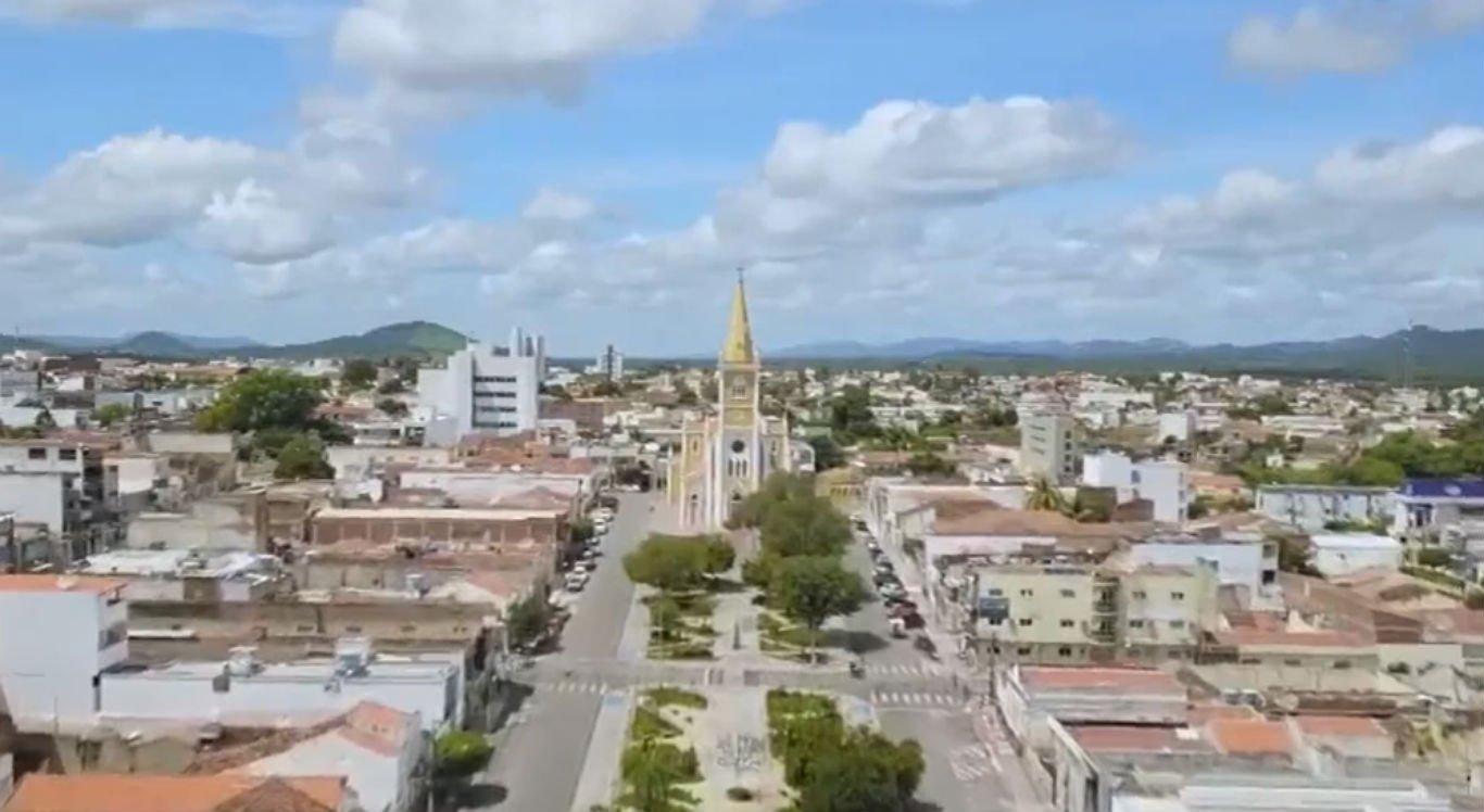 Serra Talhada, no Sertão de Pernambuco - Imagem: TV Jornal Interior/reprodução