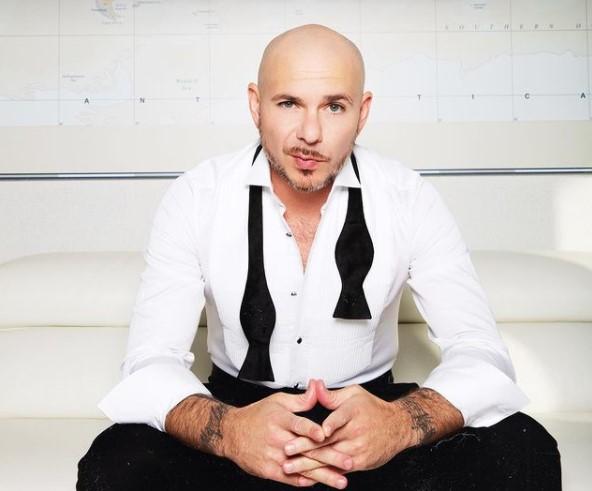 O cantor Pitbull irá se apresentar no Grammy Latino 2020 (Foto: Reprodução/Instagram)