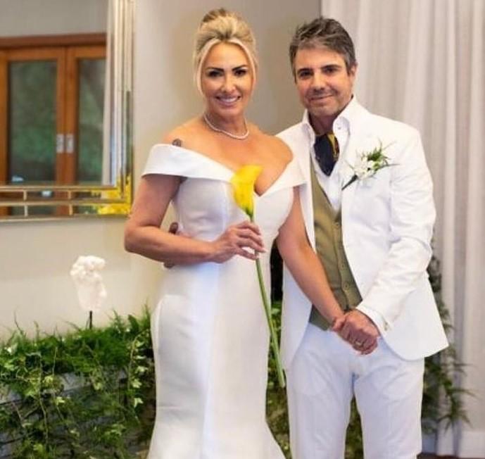 Mara Ferraz, agora casada com João Kleber (Foto: Reprodução/Instagram)