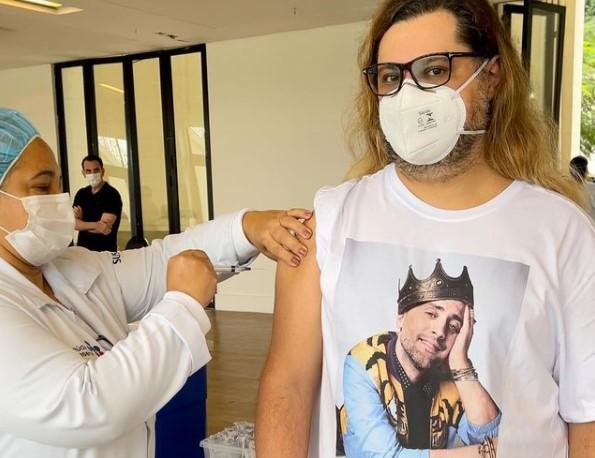 Ator Marcus Majella foi vacinado no Rio (Foto: Reprodução/Instagram)