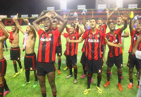 Leão eliminou o Flamengo. Foto: Instagram do Sport Club do Recife.