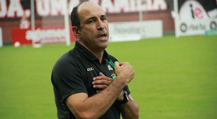Treinador comandou clubes como Figueirense e Chapecoense. Foto: Divulgação